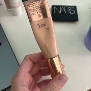 Charlotte Tilbury Beautiful Skin Foundation